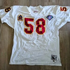 Mitchell & Ness D. Thomas throwback jersey